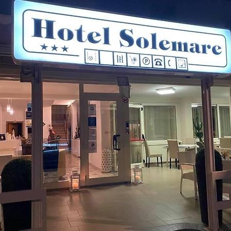 Hotel Solemare تْشيزيناتيكو المظهر الخارجي الصورة