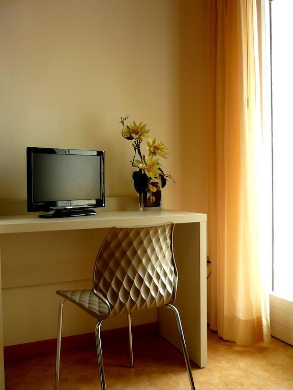 Hotel Solemare تْشيزيناتيكو الغرفة الصورة