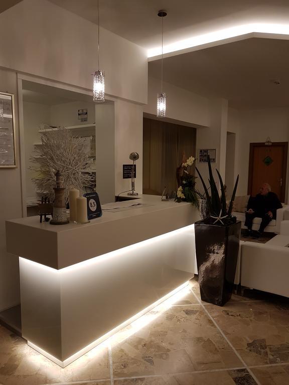 Hotel Solemare تْشيزيناتيكو المظهر الخارجي الصورة